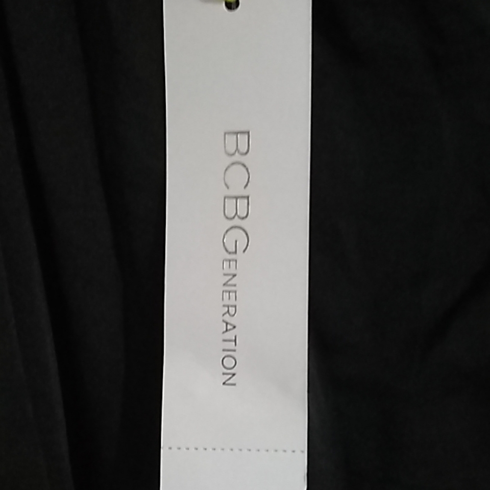 BCBGeneration Black One Shoulder Dress Size 4 NWT - Picture 4 of 8